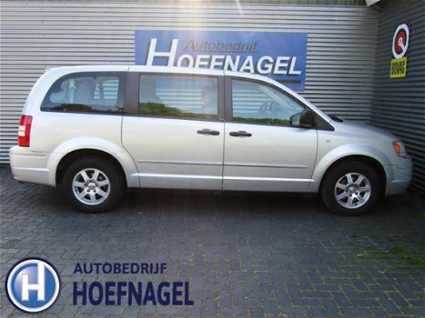 Chrysler Grand Voyager - 3.8 V6 Touring Automaat 7 personen - 1