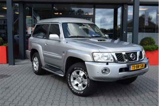 Nissan Patrol - 3.0 DI 3DRS LUXERY A/T VAN MARGE - 1