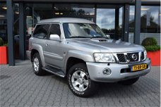 Nissan Patrol - 3.0 DI 3DRS LUXERY A/T VAN MARGE