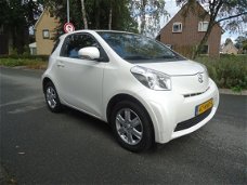 Toyota iQ - 1.0 VVTi Access