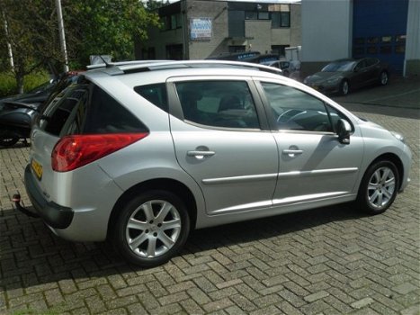 Peugeot 207 - SW XS PREMIÈRE 1.6-16V VTI - 1