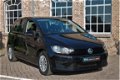Volkswagen Golf Sportsvan - 1.2 TSI Comfortline 12-2014 110pk 85.632km Trekhaak parkeersensoren Tel - 1 - Thumbnail