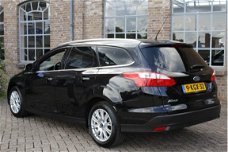 Ford Focus Wagon - 1.6 TDCI ECOnetic Lease Titanium Navi, Leder, Full option, Telefoon, Cruise, PDC