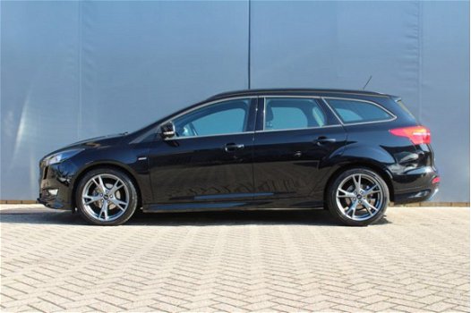 Ford Focus Wagon - 1.0 ST-Line 125pk | Navigatie | Climate Control | Parkeersensoren | - 1