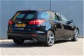 Ford Focus Wagon - 1.0 ST-Line 125pk | Navigatie | Climate Control | Parkeersensoren | - 1 - Thumbnail