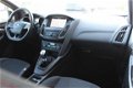 Ford Focus Wagon - 1.0 ST-Line 125pk | Navigatie | Climate Control | Parkeersensoren | - 1 - Thumbnail