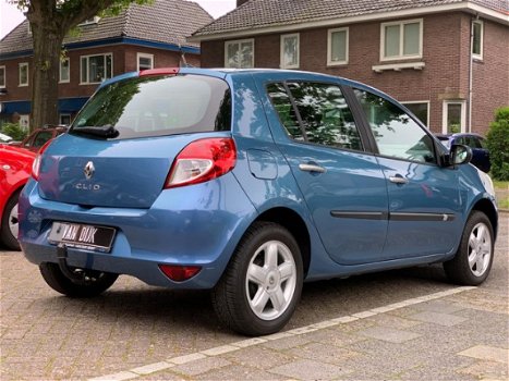 Renault Clio - 1.2 Zuinig NAVI Trekhaak Airco✅ INRUIL MOGELIJK - 1