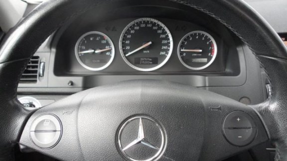 Mercedes-Benz C-klasse - 200 K Airco Schuif/kantel dak Zeer Nette Auto Stoelverw - 1