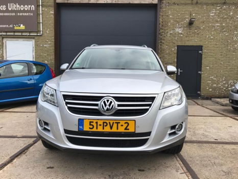 Volkswagen Tiguan - 1.4 TSI Sport&Style Bj.2011 / 106dkm / Navi / PDC v + a - 1