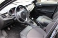 Alfa Romeo Giulietta - 1.6 JTDm EXCLUSIVE SLECHTS LED NAVI TEL SLECHTS 31642 KM - 1 - Thumbnail