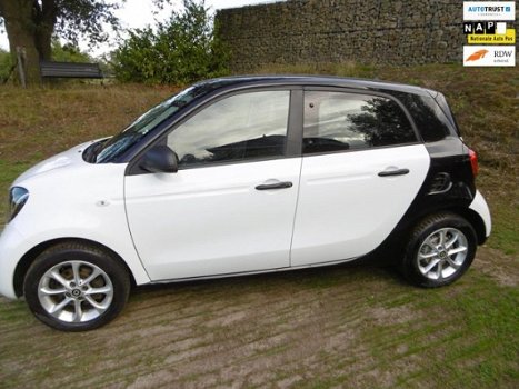 Smart Forfour - BLACK&WHITE/AIRCO/LED/CRUISE/LM/INR.&GAR.MOGELIJK - 1