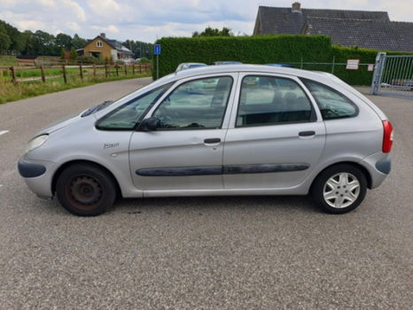 Citroën Xsara Picasso - 1.8i-16V - 1