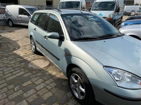 Ford Focus Wagon - 1.6-16V Centennial - 1