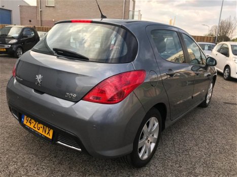 Peugeot 308 - 1.6 THP XT Clima/Cruise/Panodak/ 2e eigenaar - 1