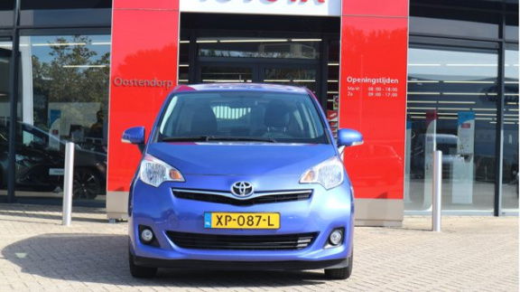 Toyota Verso S - 1.3 VVT-i Aspiration | Navigatie | Camera | Hoge instap | *ACTIE PRIJS - 1