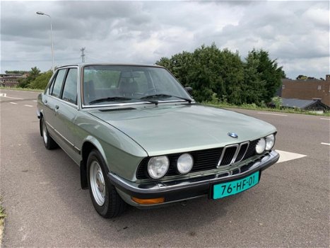 BMW 5-serie - 518 ORG. NL-AUTO119000KM 1E EIGENAAR NOOIT AAN GESPOTEN - 1