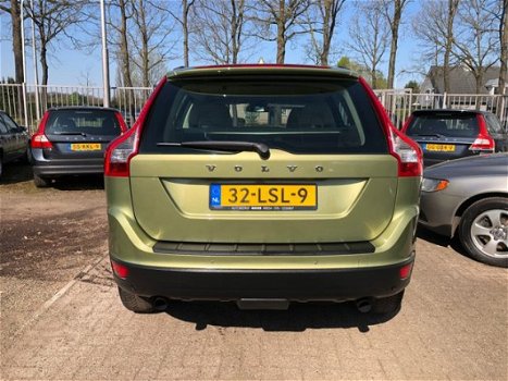 Volvo XC60 - 2.0 T5 FWD Momentum Automaat PDC Trekhaak - 1