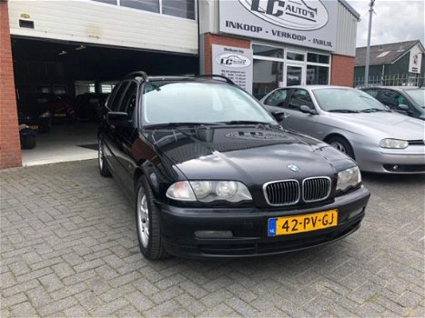 BMW 3-serie Touring - 328i Executive / AUTOMAAT / AIRCO / WORD GELEVERD MET NIEUWE APK / - 1