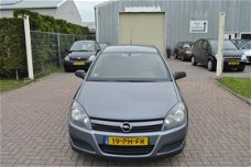 Opel Astra - 1.6 Essentia 5 deurs *AIRCO* Nieuwe APK