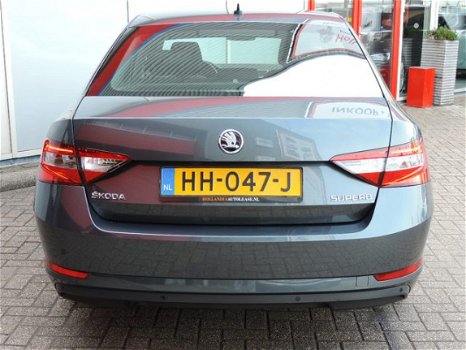 Skoda Superb - 1.6 TDI DSG/Aut7 120pk Ambition BNS (Netto excl BTW/BPM) - 1