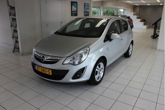 Opel Corsa - 1.2-16V Anniversary Edition - 1