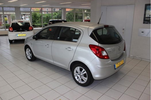 Opel Corsa - 1.2-16V Anniversary Edition - 1