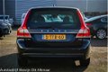 Volvo V70 - 1.6 D2 Kinetic AUTOMAAT, Leer, Climate control, Lmv - 1 - Thumbnail