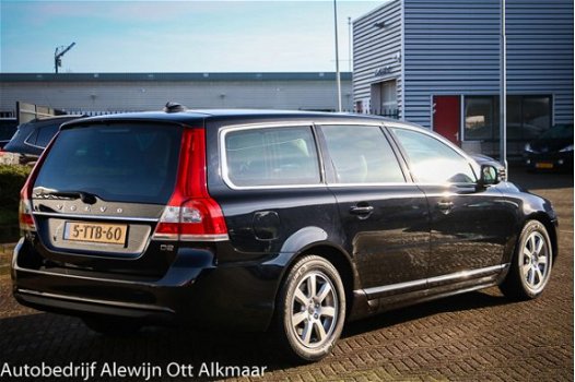 Volvo V70 - 1.6 D2 Kinetic AUTOMAAT, Leer, Climate control, Lmv - 1