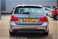 BMW 3-serie Touring - 320i M Sport Edition AUTOMAAT, Groot Navi, Alcantara, Bi-Xenon - 1 - Thumbnail