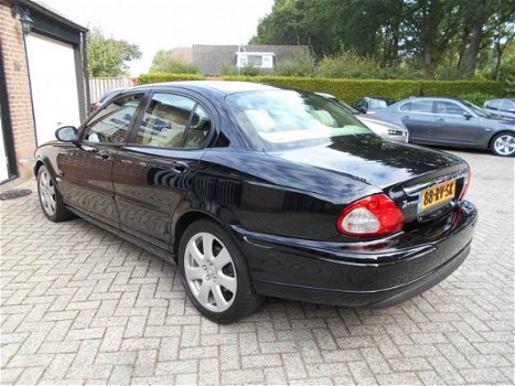 Jaguar X-type - 2.0 D Navigatie en een Nieuwe A.P.K - 1