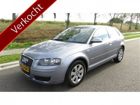 Audi A3 Sportback - 1.6i * Clima * Cruise Control * Concert - 1