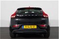 Volvo V40 - 1.6 D2 Kinetic 115PK | Airco | limit | Lichtmetalen velgen 16