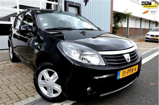 Dacia Sandero - 1.2 Blackline LMV-15/1e eig ZO GOED ALS NIEUW - 1