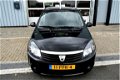 Dacia Sandero - 1.2 Blackline LMV-15/1e eig ZO GOED ALS NIEUW - 1 - Thumbnail