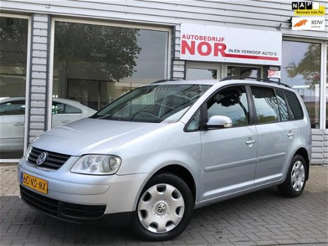 Volkswagen Touran - 1.6-16V FSI 5 persoons Airco - 1