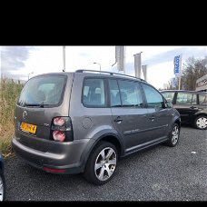 Volkswagen Touran - 1.9 TDI Cross