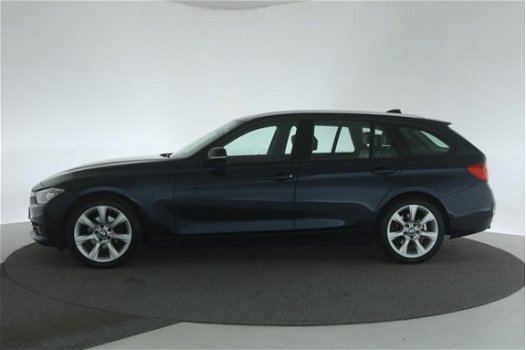 BMW 3-serie Touring - (J) 316i Executive Sportline Aut. [ Xenon Leder Navi ] - 1