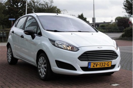 Ford Fiesta - 1.6 105PK PowerShift 5D Trend - 1