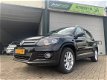 Volkswagen Tiguan - 1.4 TSI 122pk BMT Comfort & Design Trekhaak - 1 - Thumbnail