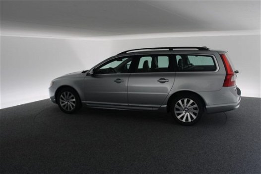 Volvo V70 - 2.0 D3 Lim. Edition Automaat Leder - 1