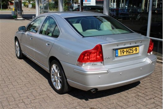 Volvo S60 - 2.4 Drivers Edition Navi|Automaat| Leer| Cruise control - 1