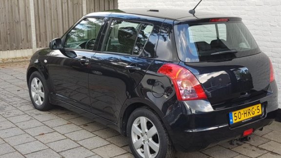 Suzuki Swift - 1.3 5DRS SHOGUN AIRCO zeer mooi - 1