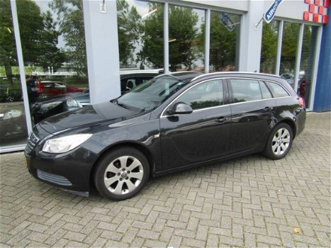 Opel Insignia Sports Tourer - 1.8 Edition - 1