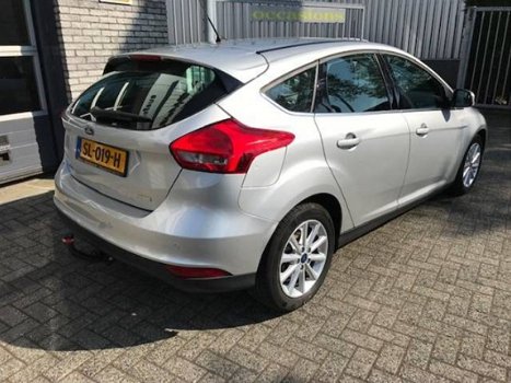 Ford Focus - 1.0 Ecoboost Automaat Titanium - 1