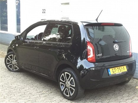 Volkswagen Up! - 1.0 60PK High up - 1