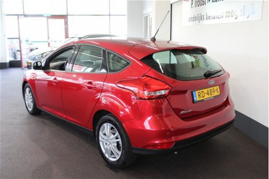 Ford Focus - 1.0 TREND airco / navigatie / cruise control / zeer lage km-stand - 1