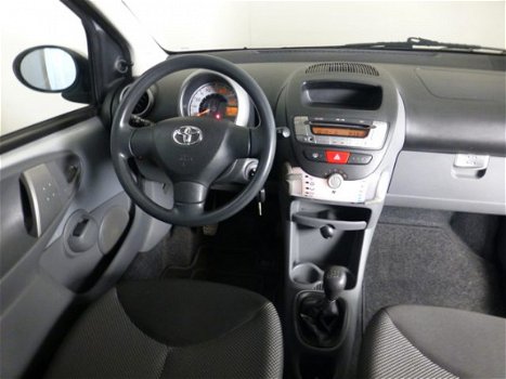 Toyota Aygo - 1.0-12V Comfort, NL-auto, 5-drs, Trekhaak - 1