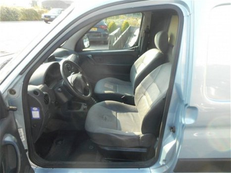 Citroën Berlingo - 2.0 HDI TREKHAAK 2003 - 1