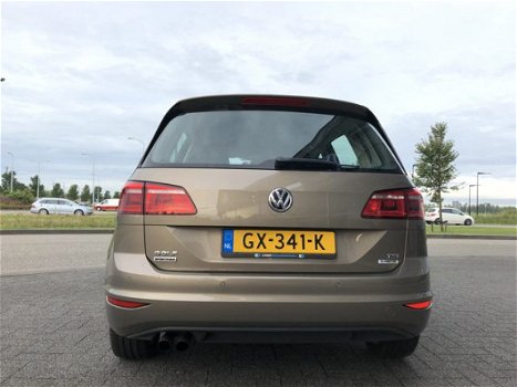 Volkswagen Golf Sportsvan - 1.4 TSI 125PK DSG-aut Highline PDC xenon navigatie stoelverwarming inkla - 1