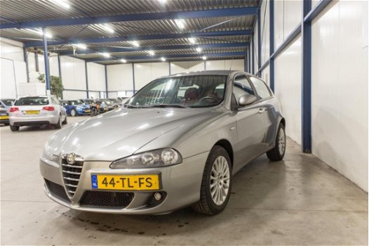 Alfa Romeo 147 - 1.6 T.Spark Progression /LEER/CLIMA/LMV/NAP/NWE APK - 1